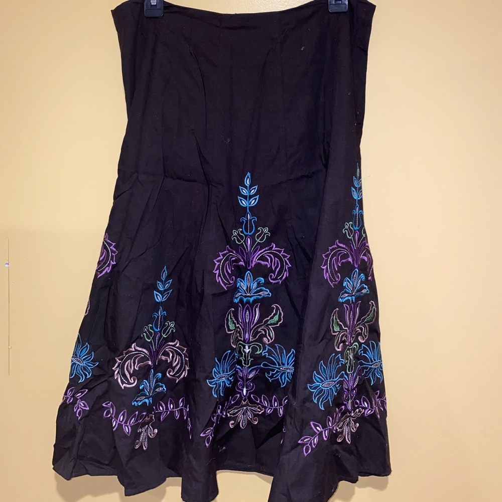 Skirt with beautiful patterns!